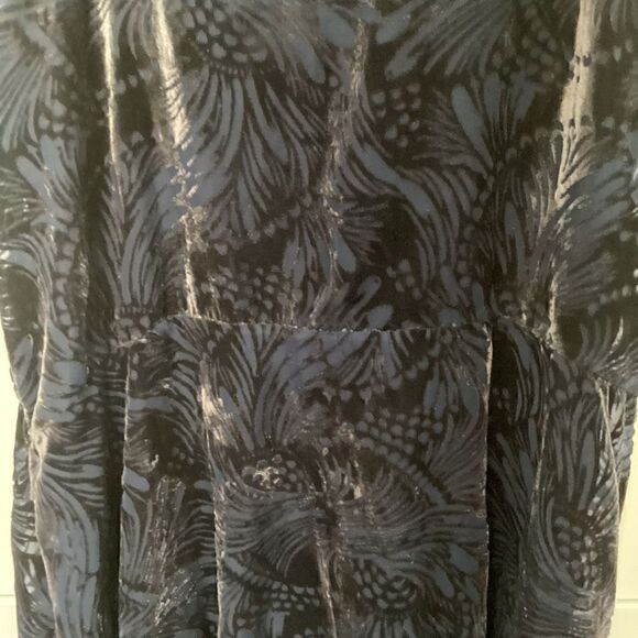 Free People Ellie Burnout Velvet Knit Dress Tunic Studded Uneck Sz m Navy - Picture 4 of 13